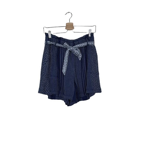 Anthropologie Blue Embroidered Shorts Size XS - Picture 2 of 16